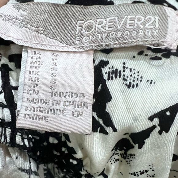 Forever 21 Open Back Asymmetrical Maxi Dress black white size small - Picture 9 of 13